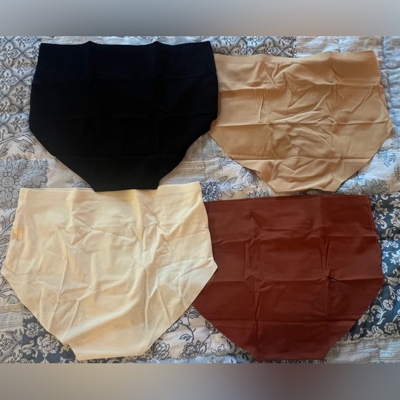Seamless High-Waist No Show Panties With Tummy Control- Black, Brown, Cream, Tan - Picture 5 of 9